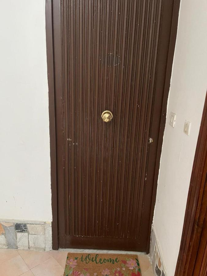Casa Vacanza D&M Apartment Napoli Bagian luar foto