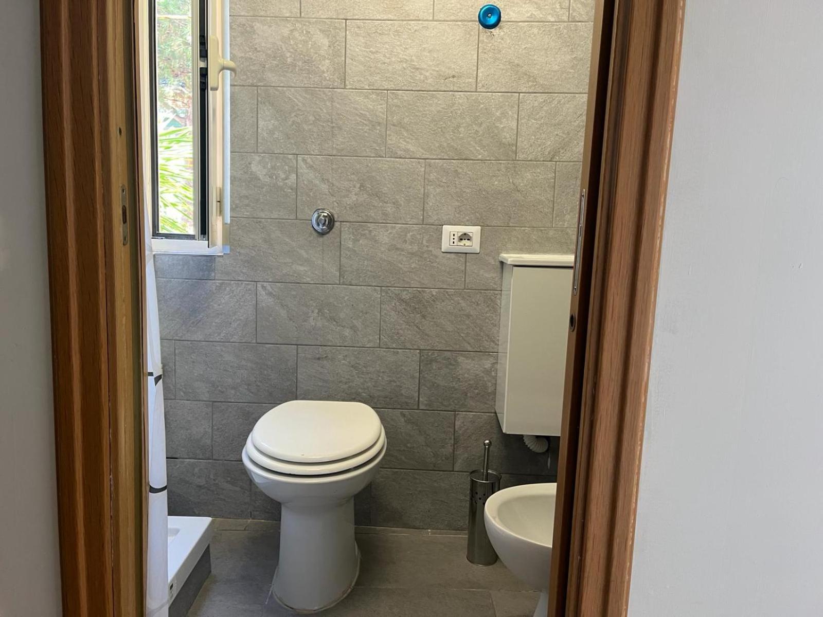 Casa Vacanza D&M Apartment Napoli Bagian luar foto