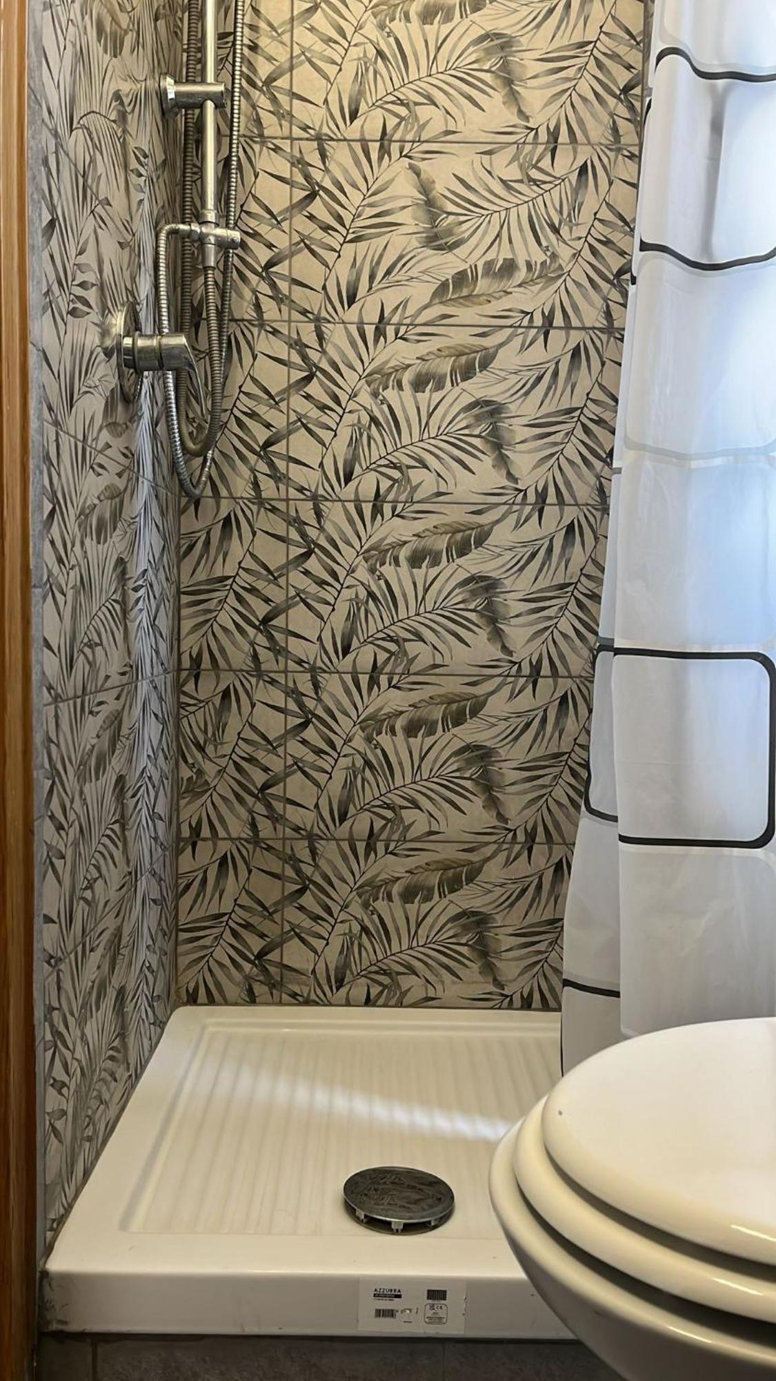 Casa Vacanza D&M Apartment Napoli Bagian luar foto